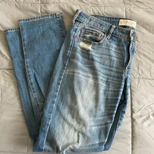 Abercrombie & Fit Distressed Jeans